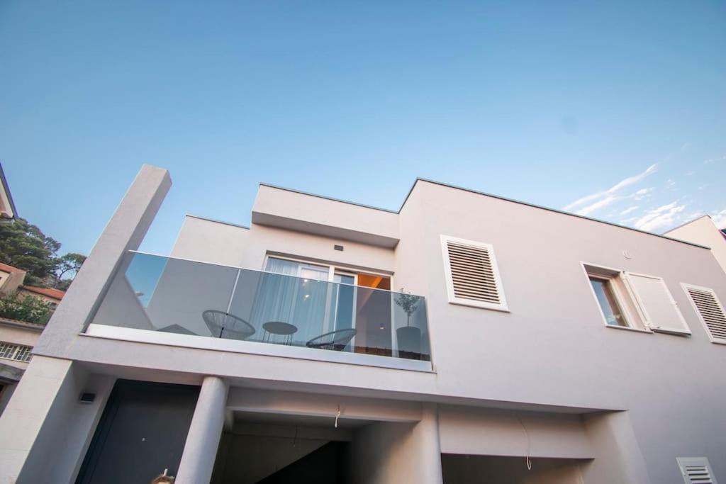 Two-Bedroom Apartment,1243421224:JPEG