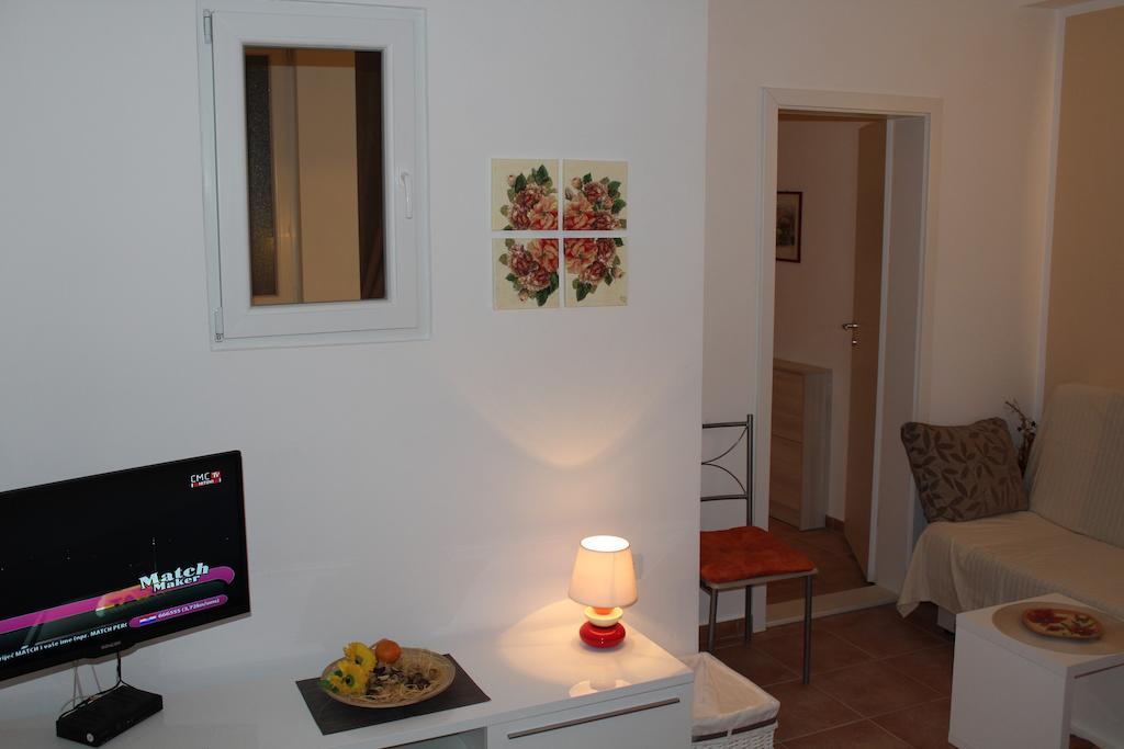 One-Bedroom Apartment Trtarska 4,57248749:JPEG