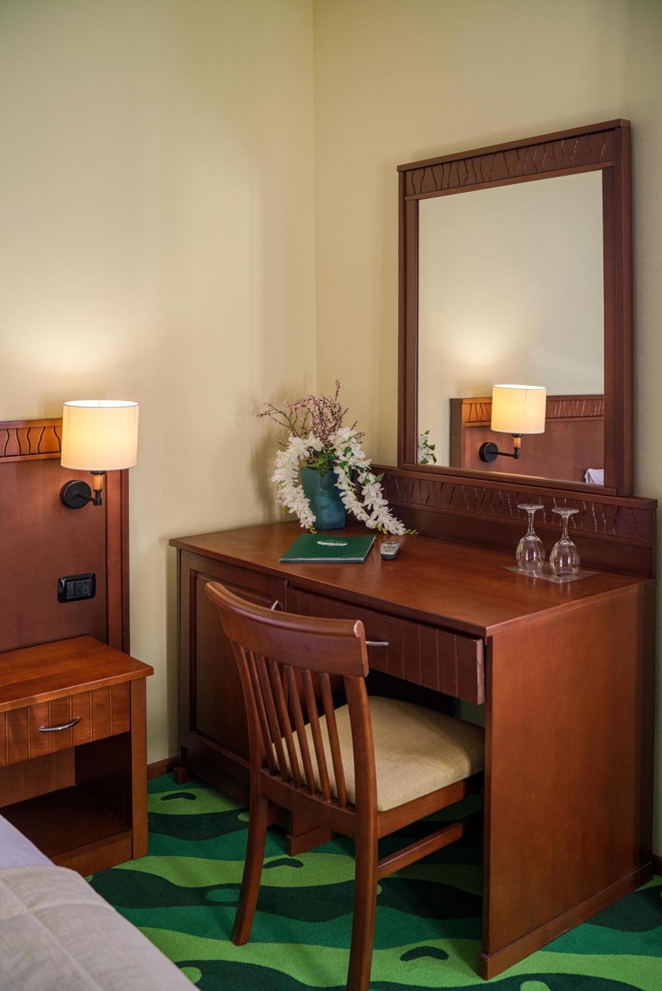 Superior Double Room,1730017159:JPEG