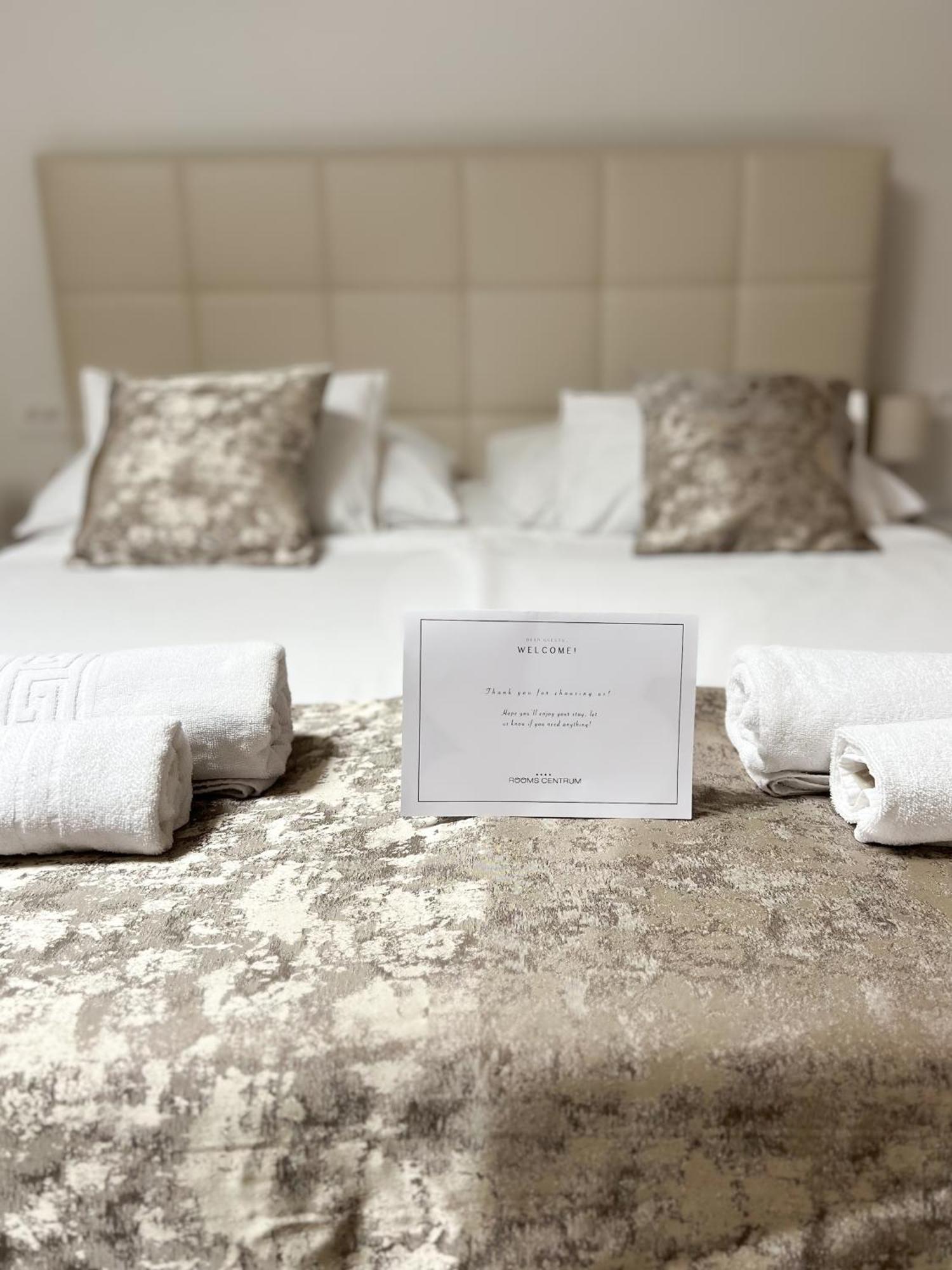 Standard Double Room,1588415389:JPEG