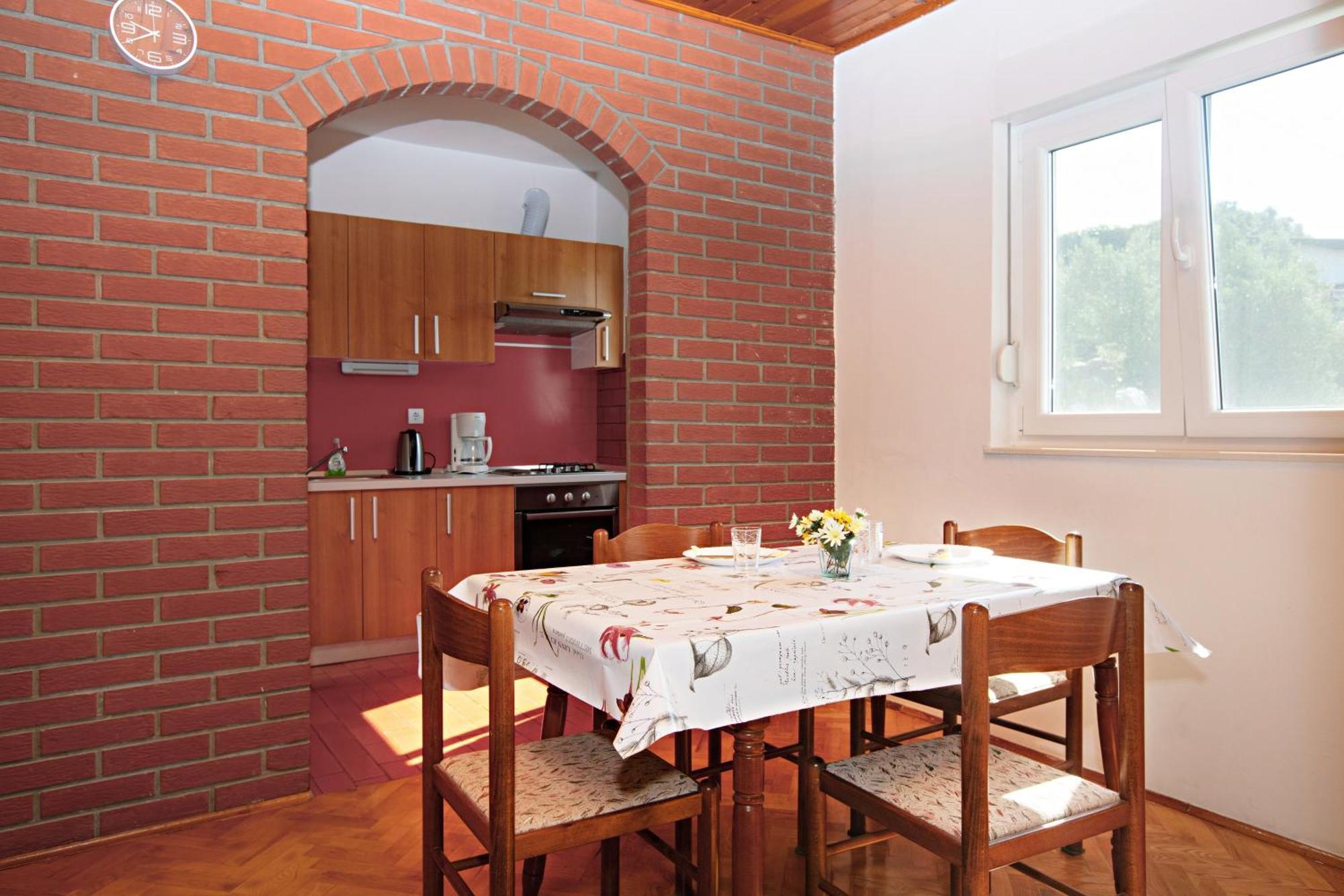 Apartment mit 1 Schlafzimmer, Balkon und Meerblick