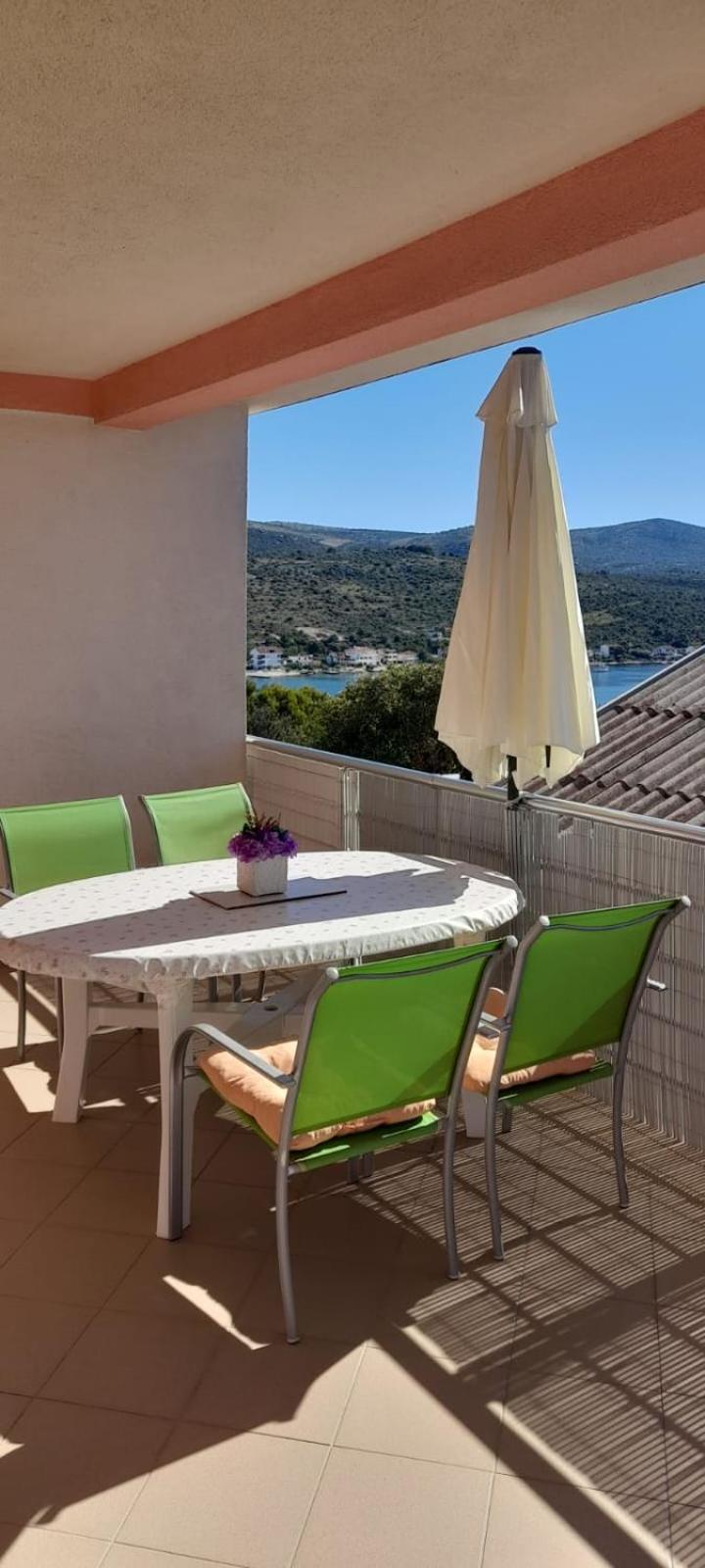 Apartment mit Meerblick