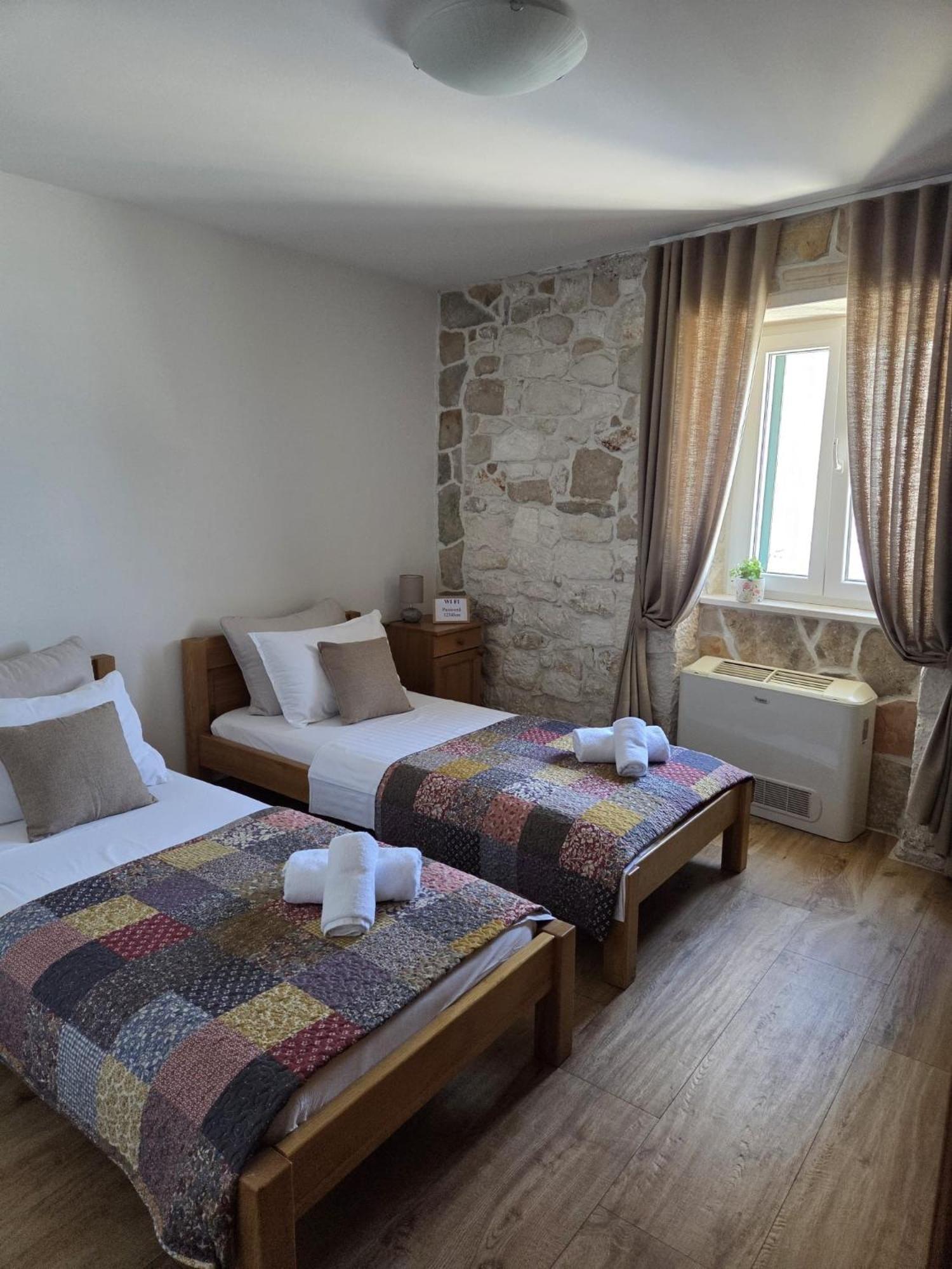 Deluxe Double or Twin Room Sea View,1771627994:JPEG