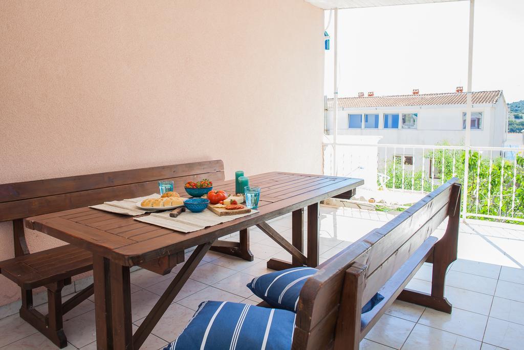 Apartment mit 1 Schlafzimmer, Balkon und Meerblick