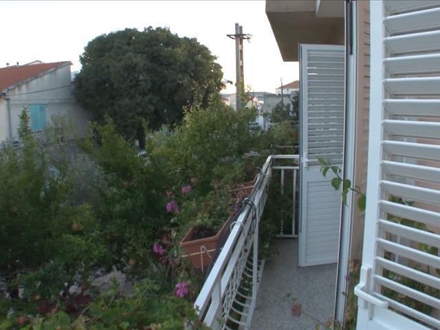 Apartment,372552145:JPEG