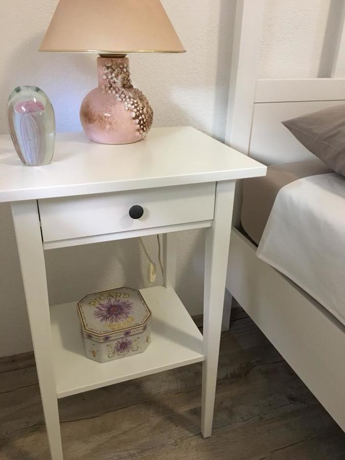 One-Bedroom Apartment,669914616:JPEG