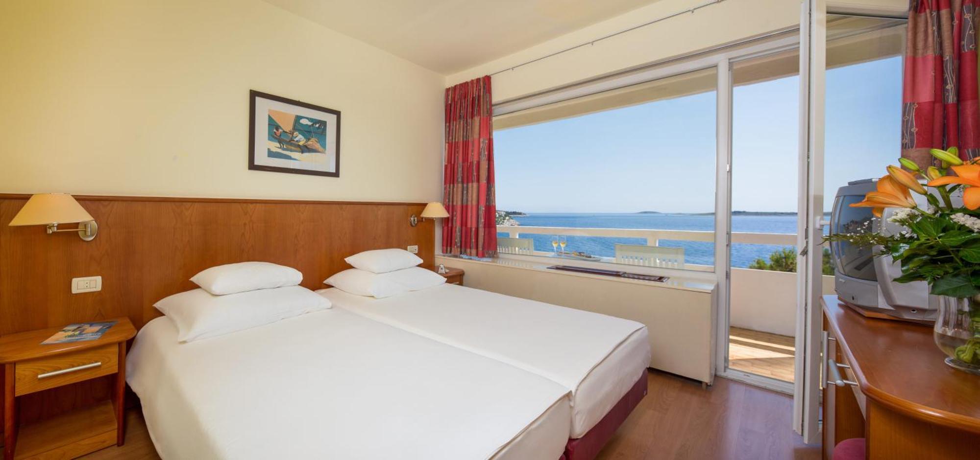 Comfort Family Room Sea View Balcony