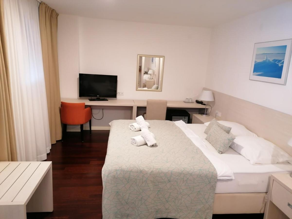 Double Room Disability Access,977104792:JPEG