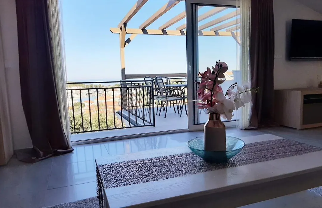Bella Vista-1