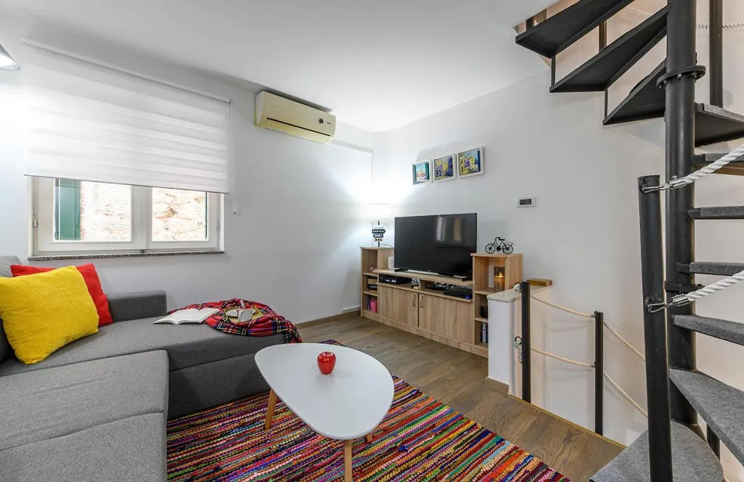 Holiday House Sibenik Charm - In The Old Town Citycenter-1