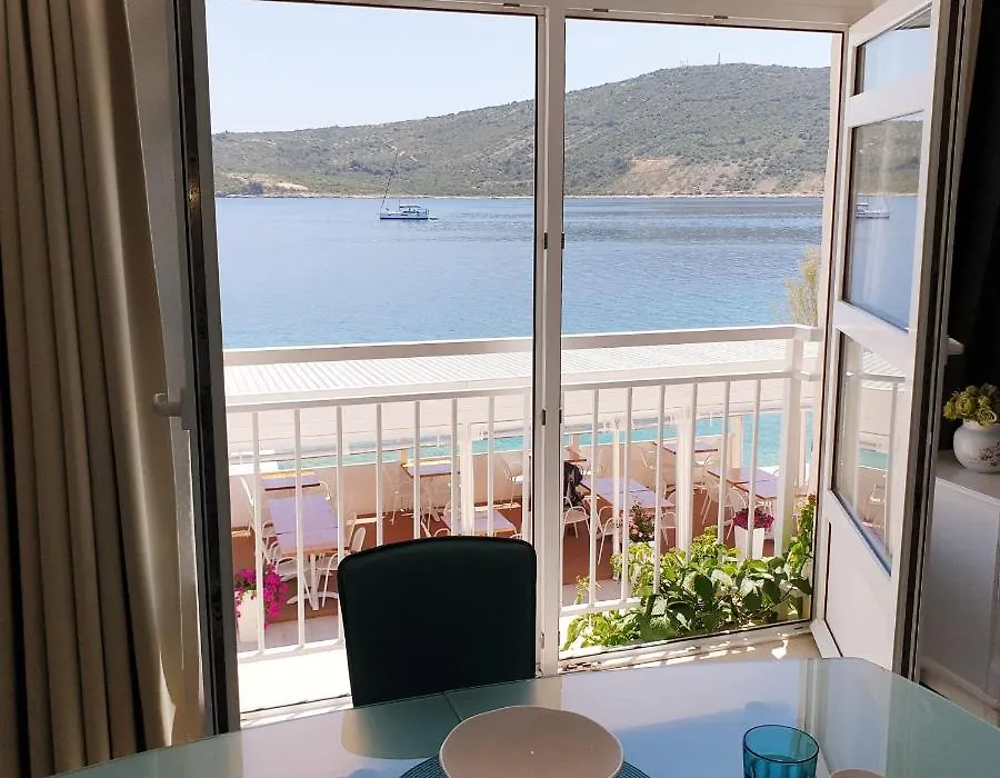 Aparthotel Marina-1