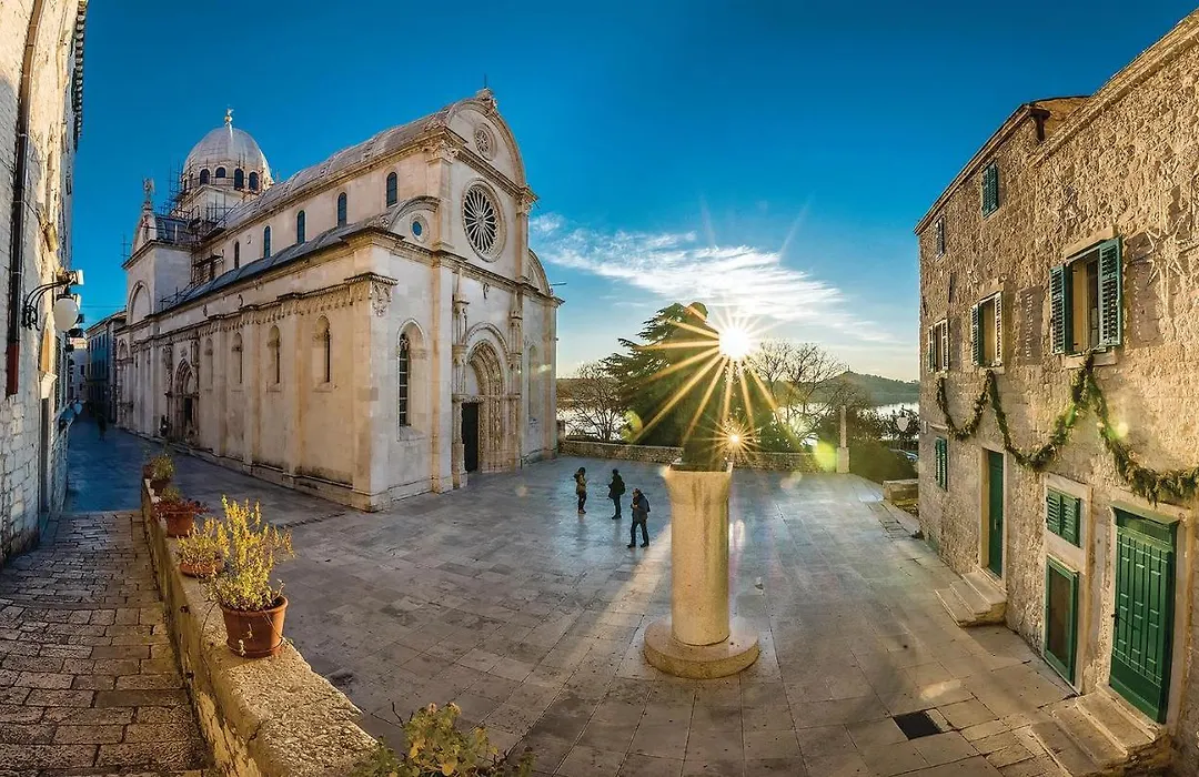 Awesome Apartment In Sibenik With Wifi And 2 Bedrooms-1