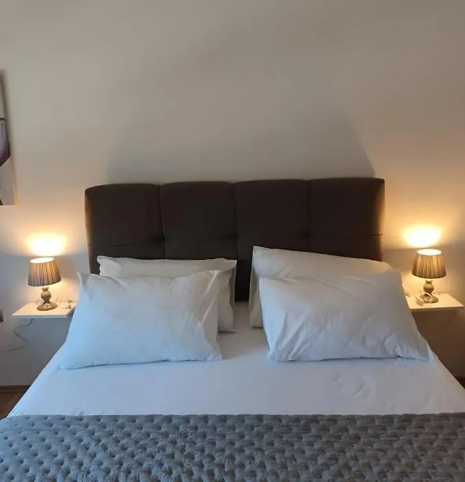 Apartman Miro-1