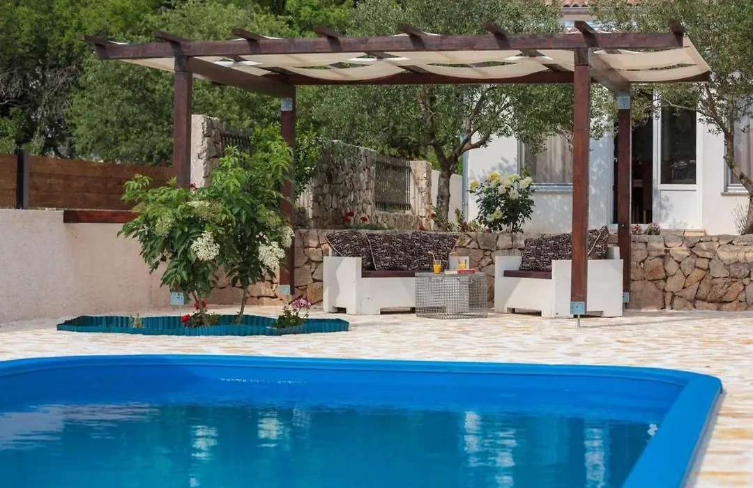 Ferienhaus Mit Privatpool Fuer 6 Personen Ca 100 M In Sibenik, Dalmatien Norddalmatien-1