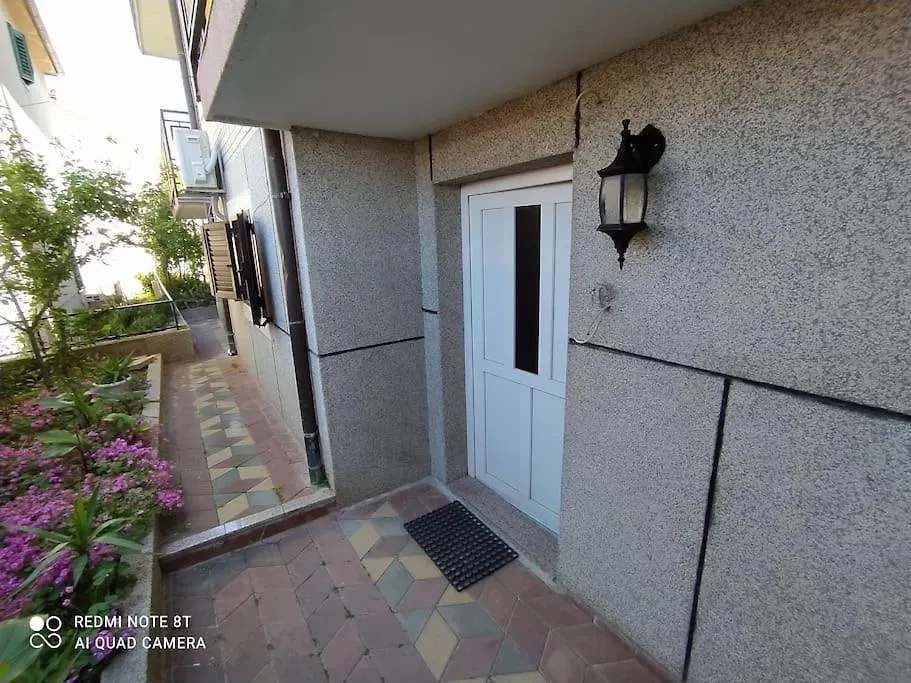 Monolocale Intimo-1