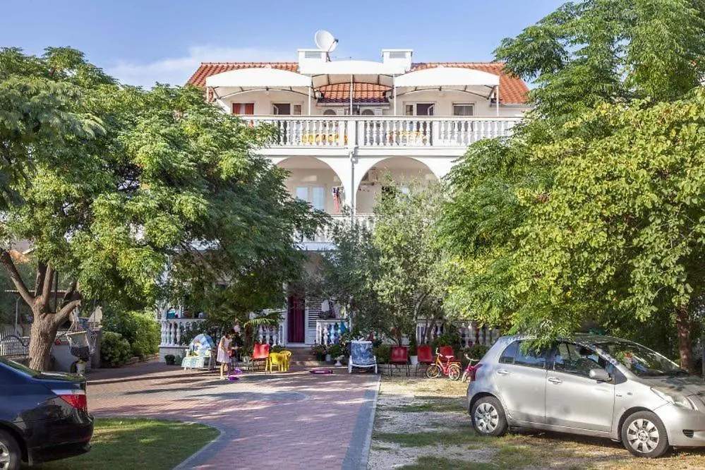 Villa Nike-1