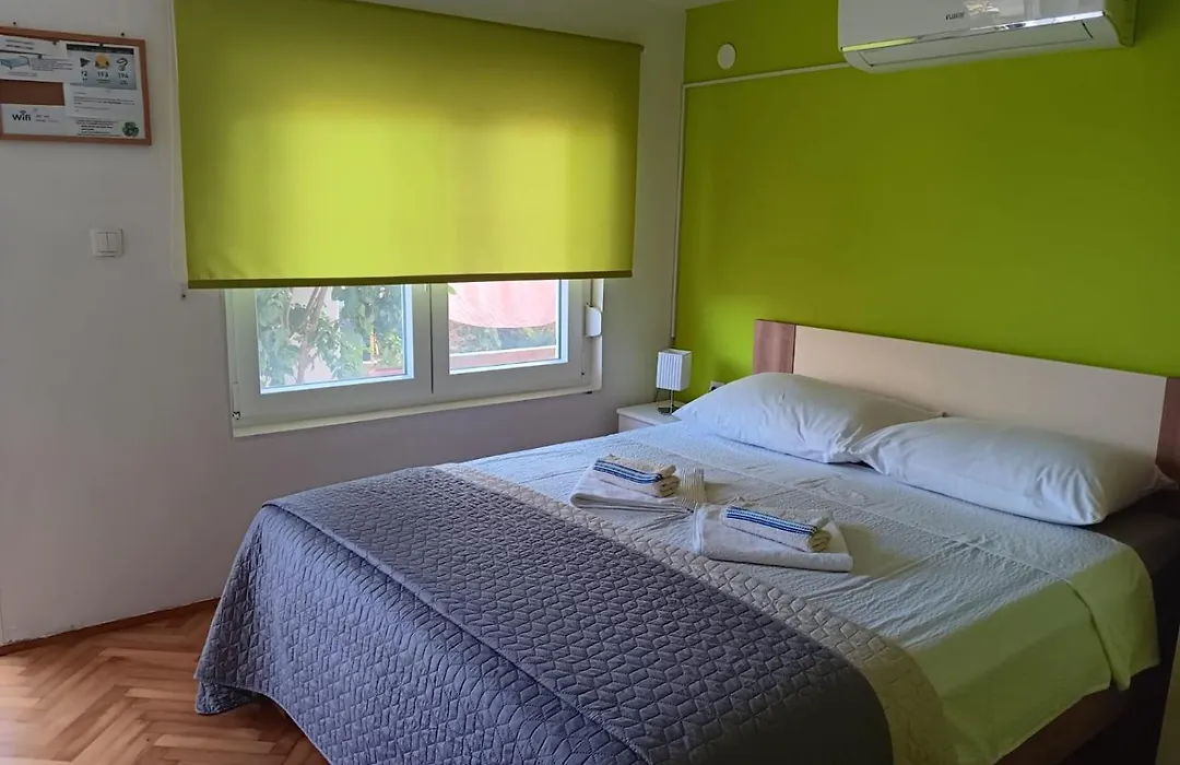 Apartman Tisno-1