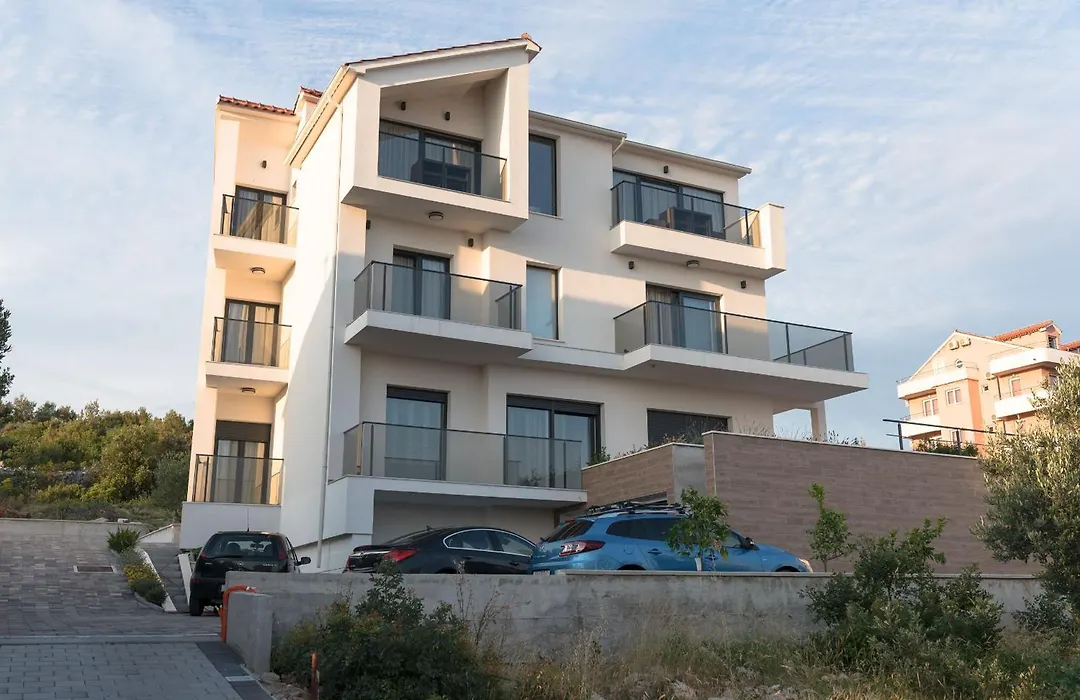 Croatica Suites Podsolarsko-1