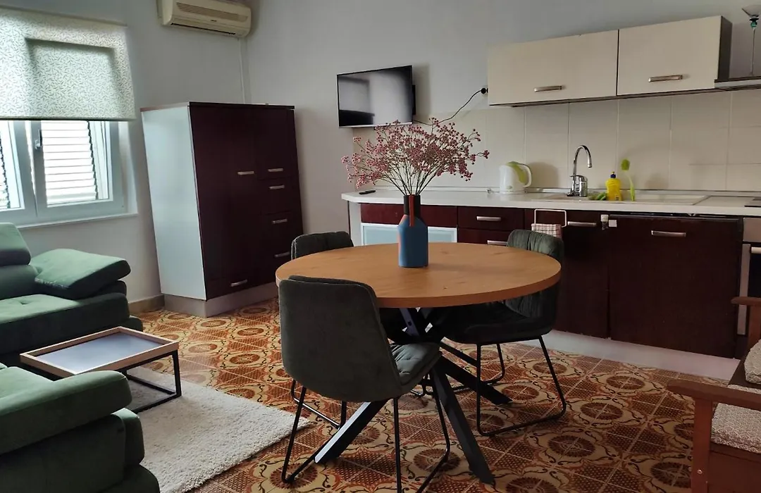 Apartment Seventh Continent-1