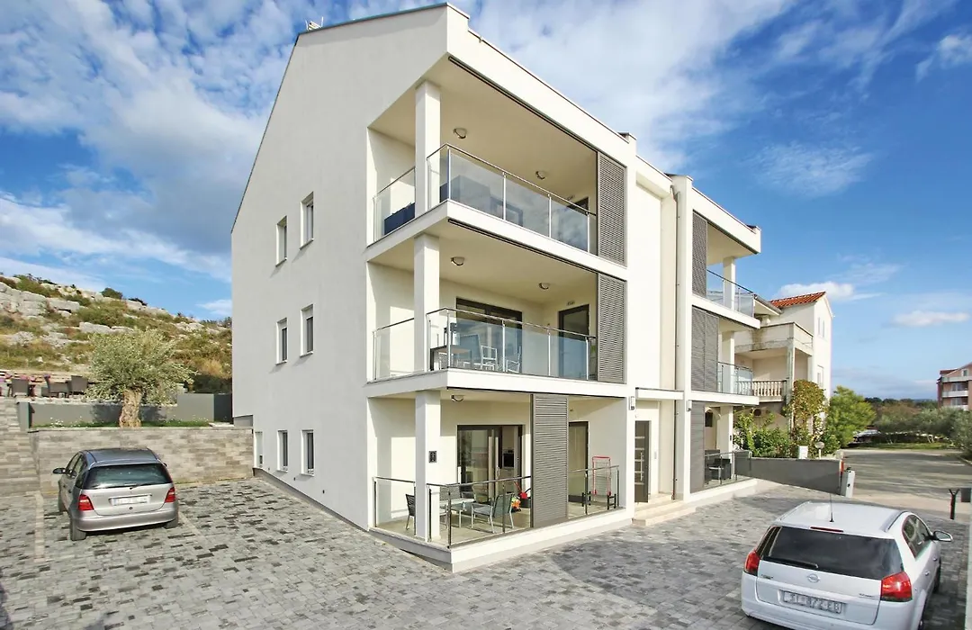 Three-Bedroom Apartment In Sibenik-1