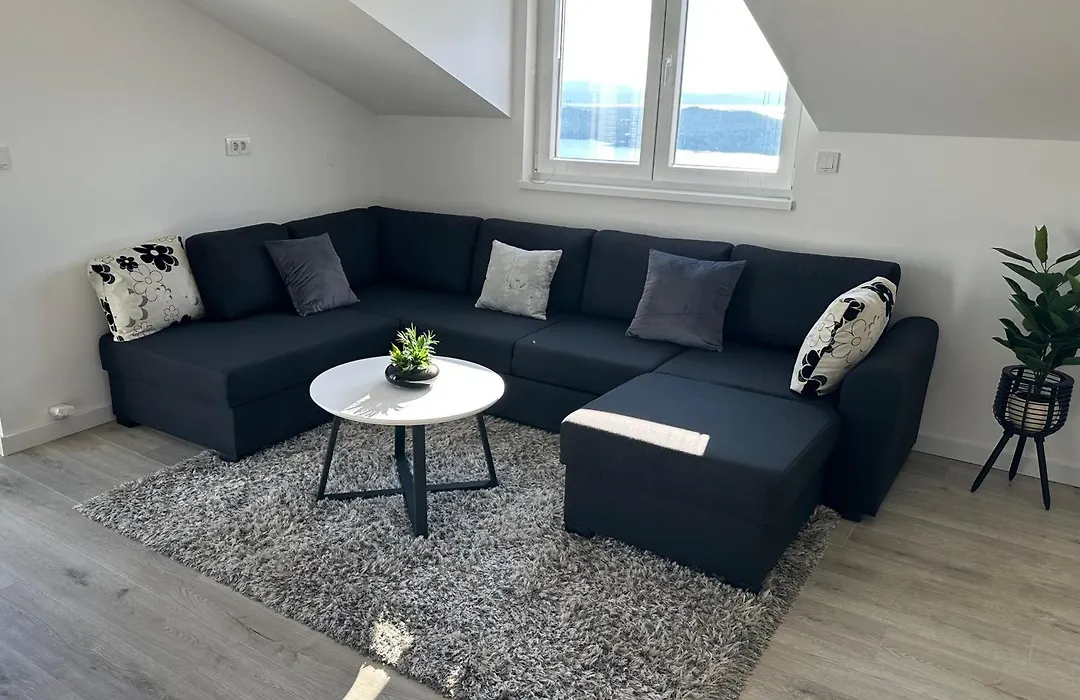 Apartment Exclusive View-1