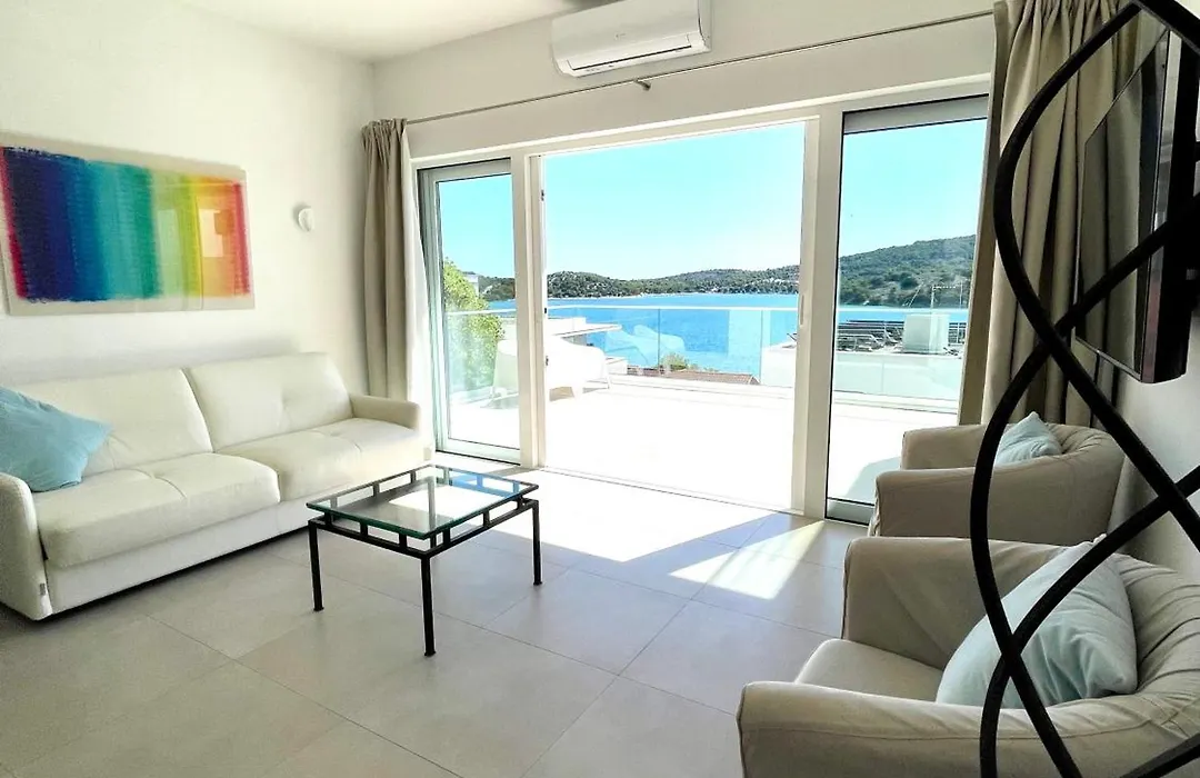 Villa Perla-1