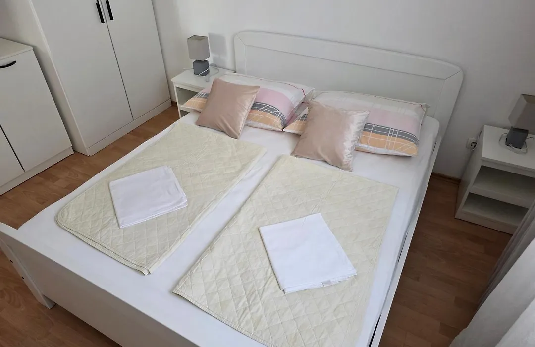 Apartments Suri-1
