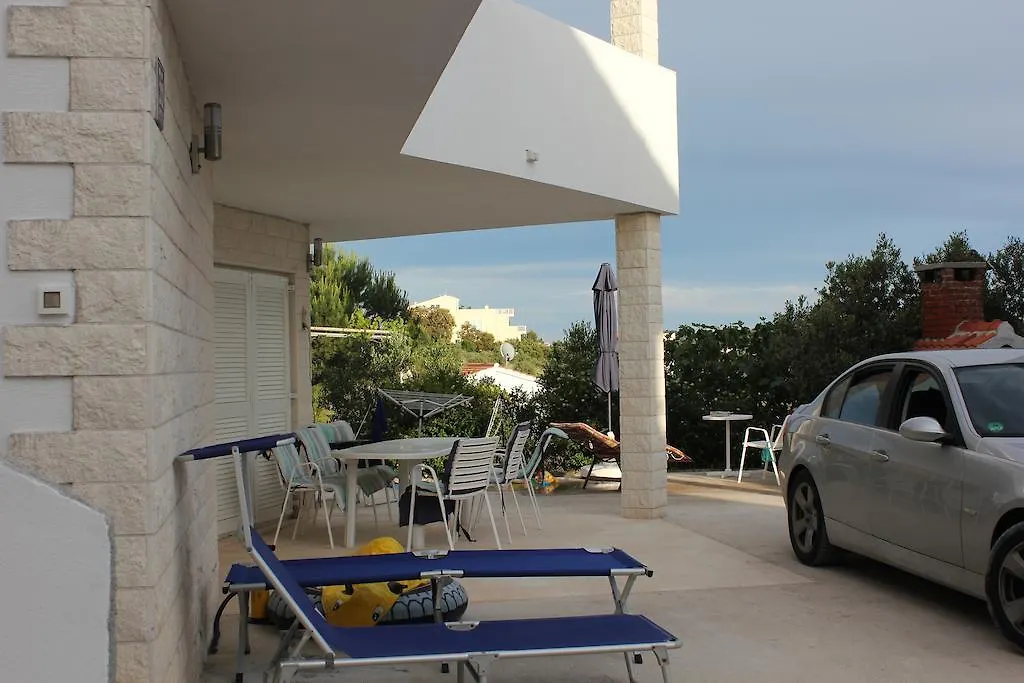 Beach House Paradiso-1