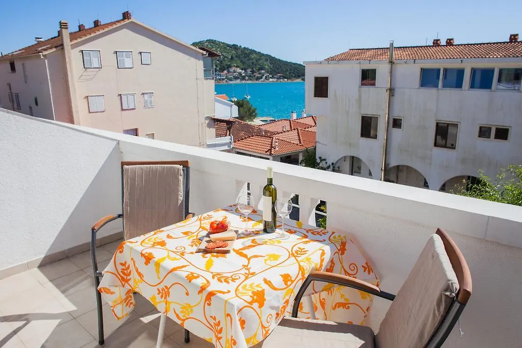Hana Home - Apartments Tisno-1