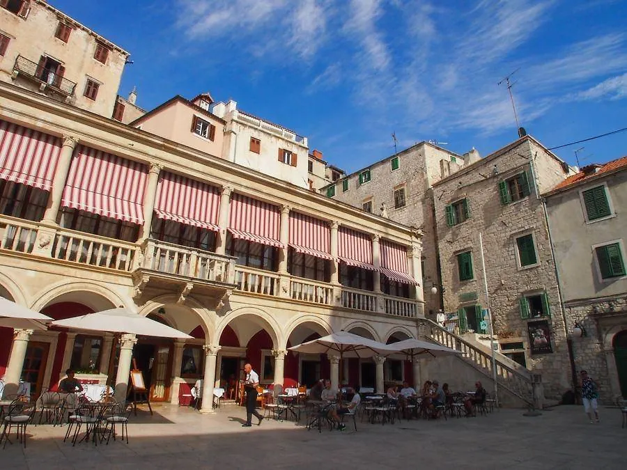 Apartments Sibenik City Center-1