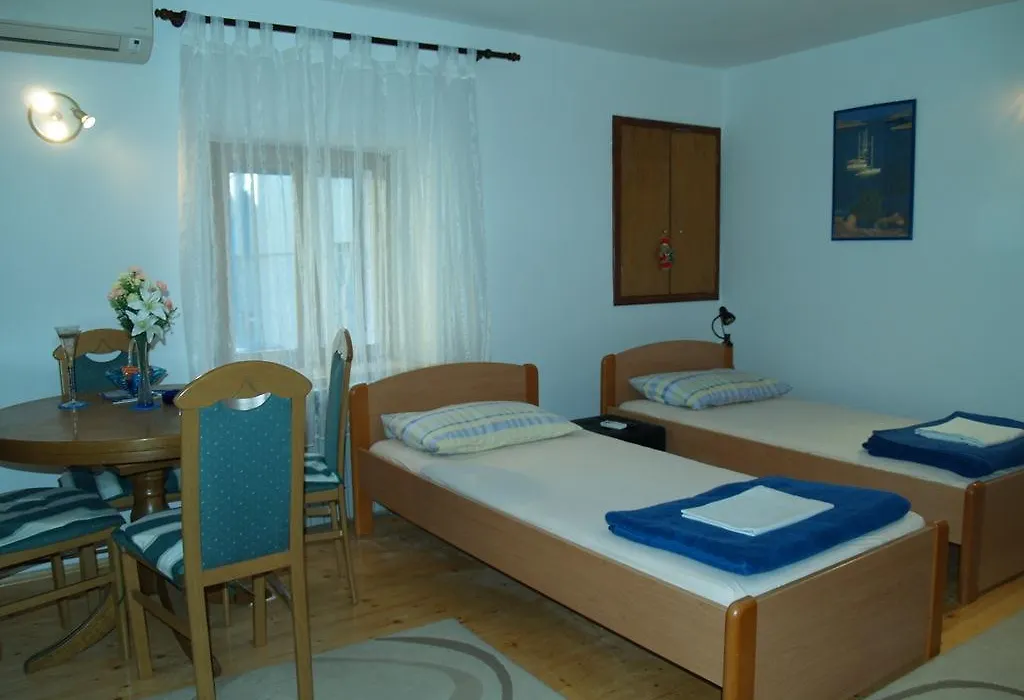 Apartment Nana 1-1