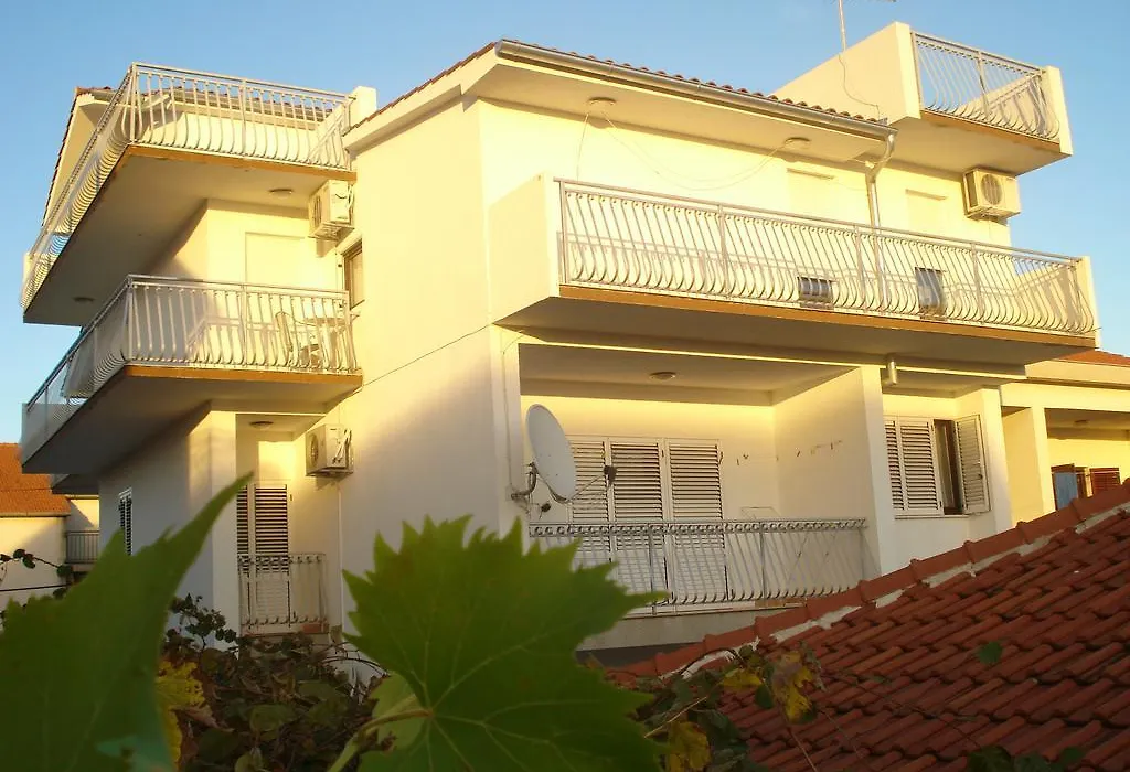 Apartments Nikolas-1