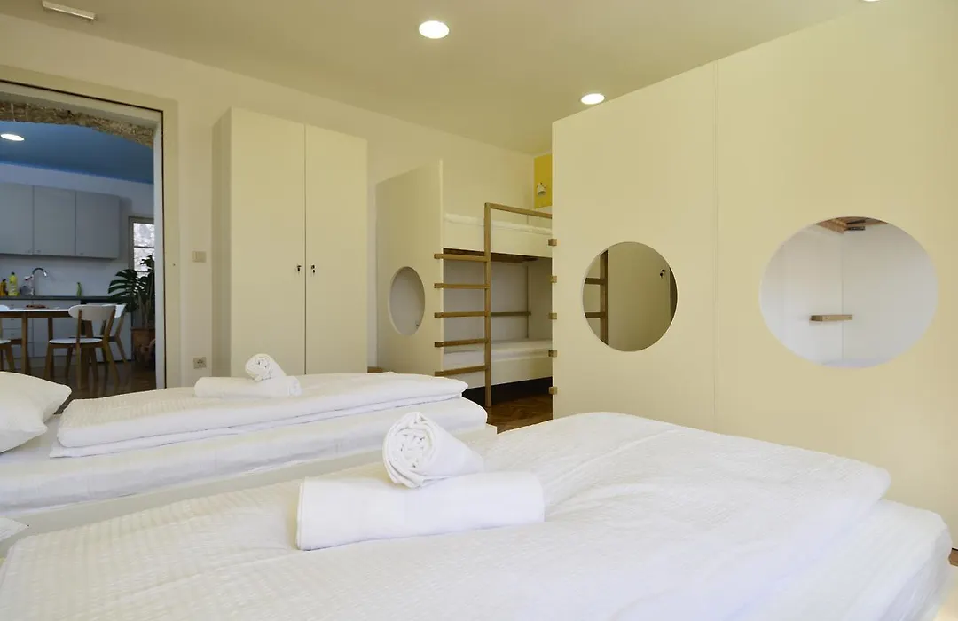 Hostel Sv. Lovre-1