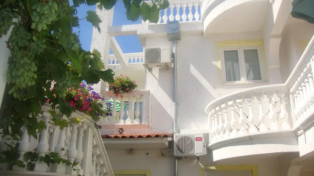 Apartments Vodice Marica-1