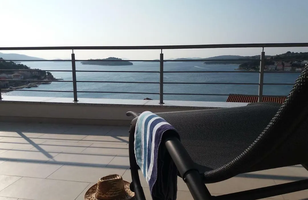 Villa Big Blue, Tisno-1