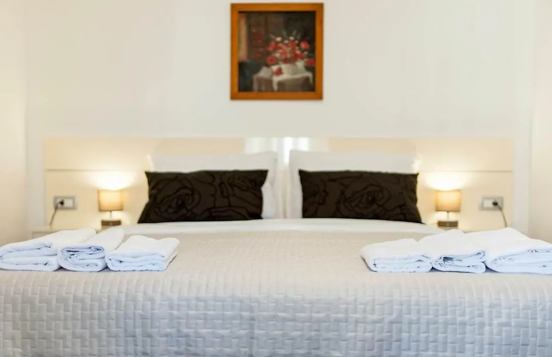 Apartments Palace Rialto-1