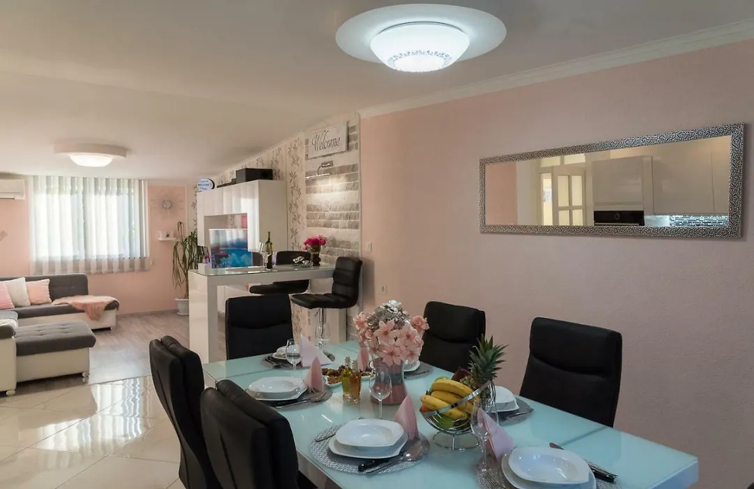 Apartment Danijela II-1