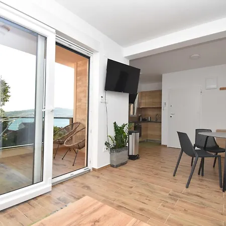 Apartman Bela-3