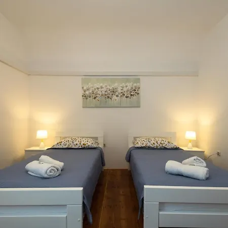 Apartman Oldschool-2