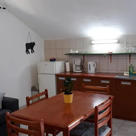 Apartments Gorka-2