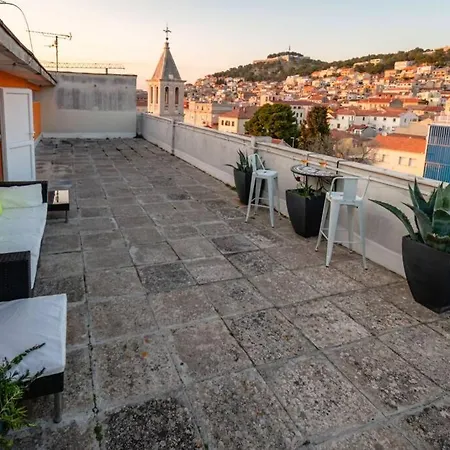 The Spot - Rooftop In The City Centre + Parking-3