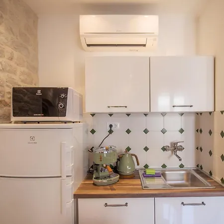 Olive Grove Of Sibenik - Apartment With Gallery-3