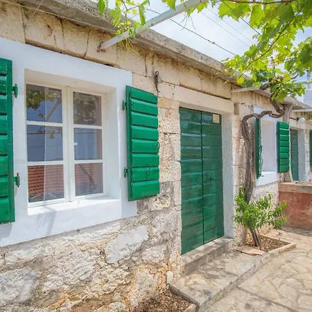 Dalmatian Stone House-2