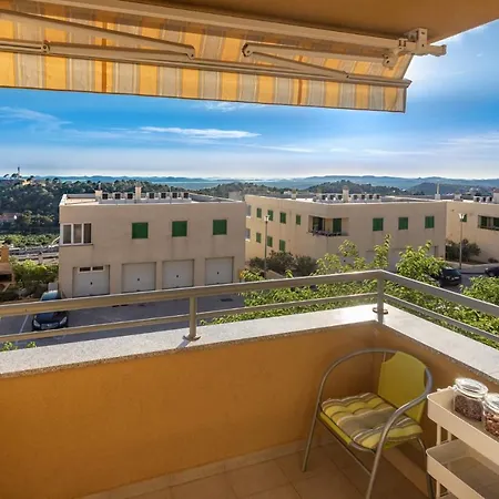 Little Cute Apartment With Sea View-3