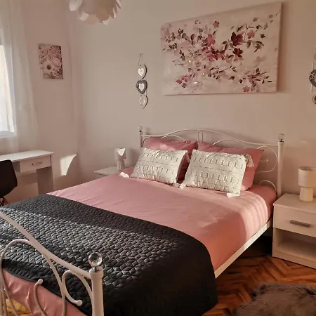 Apartment Amelia-2