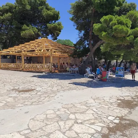K9 Mobile Home Camp Imperial Vodice-3