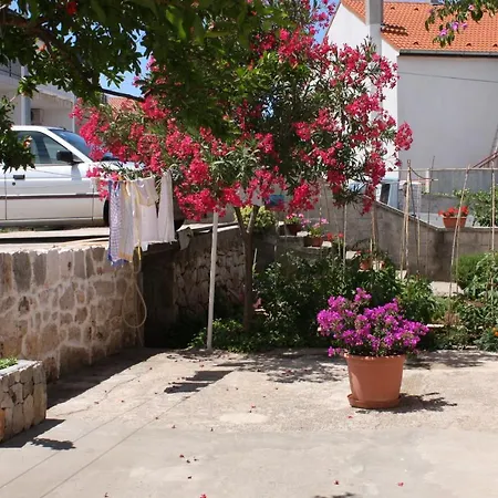 Apartments By The Sea Tisno, Murter - 5091-2