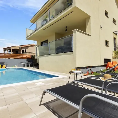 Poolincluded Apartment Cvita-2