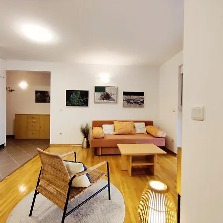 Airy Apt In Tisno - Murter, Beach - 3 Min Walk, 2 Bedrooms, 2 Bathrooms, 70M2 With Terrace, Mooring Included-3