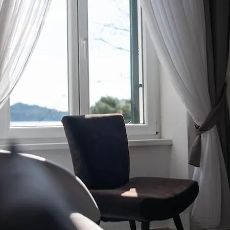 Apartment Val With Sea View-2